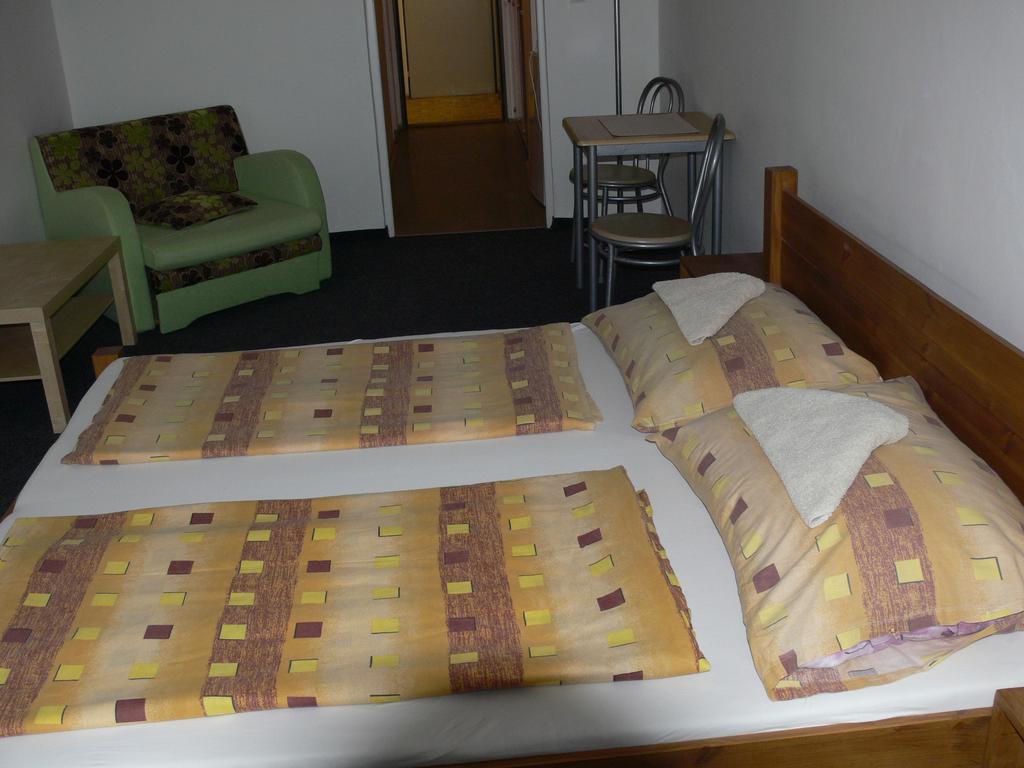 Lazza Motel Brno Eksteriør bilde
