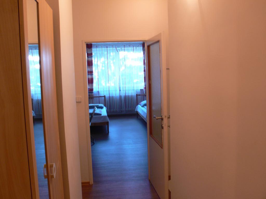 Lazza Motel Brno Eksteriør bilde